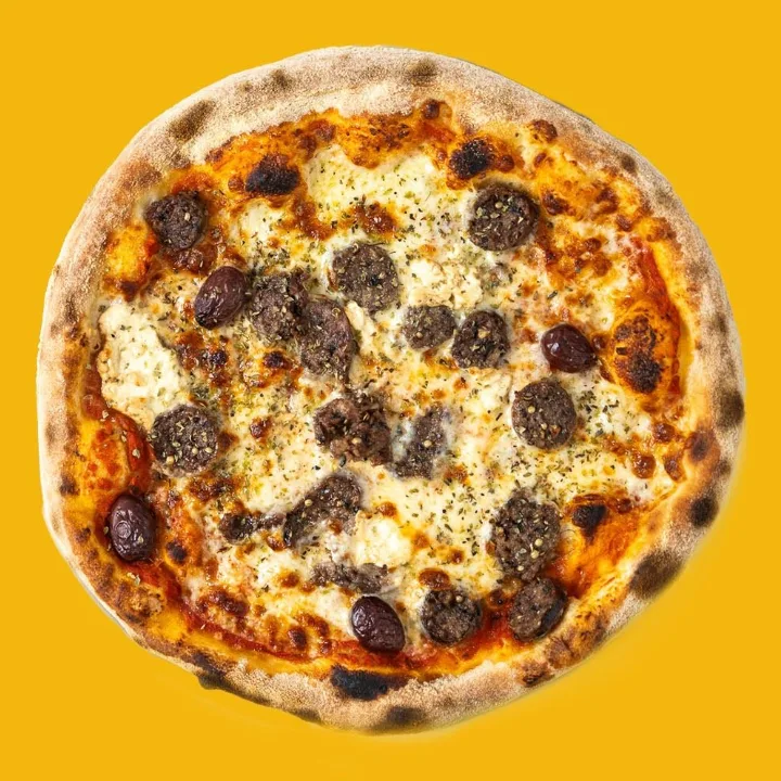 Maltija pizza from Good Eats, top view